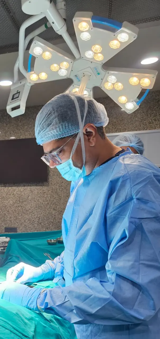 Expert urologist Dr. Ankit Kayal performing minimally invasive urology surgery